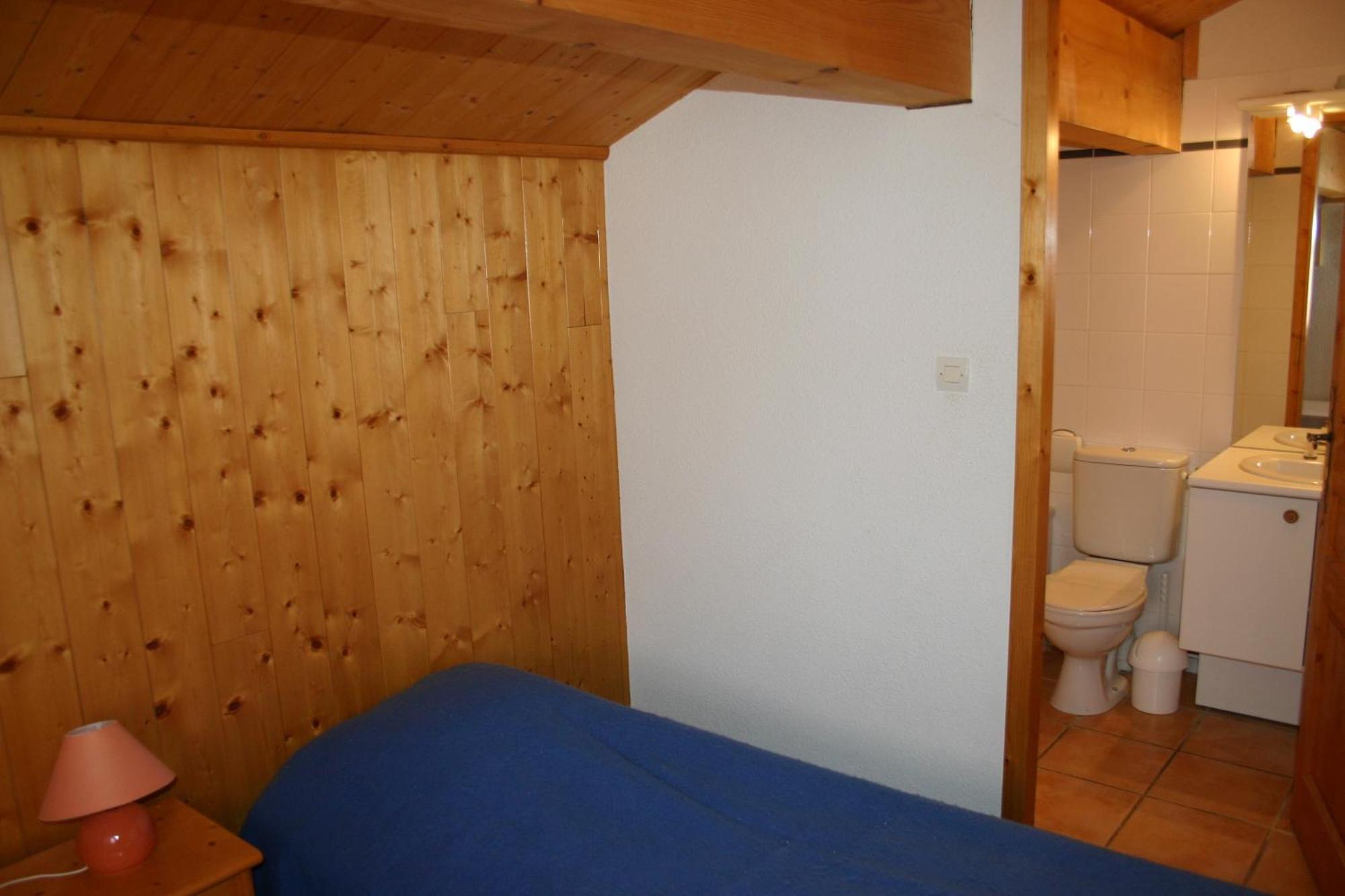 Madame Vacances Les Chalets Du Praz لا بلاني الغرفة الصورة