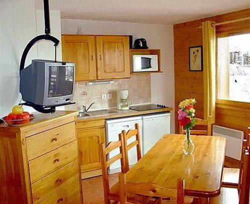 Madame Vacances Les Chalets Du Praz لا بلاني المظهر الخارجي الصورة